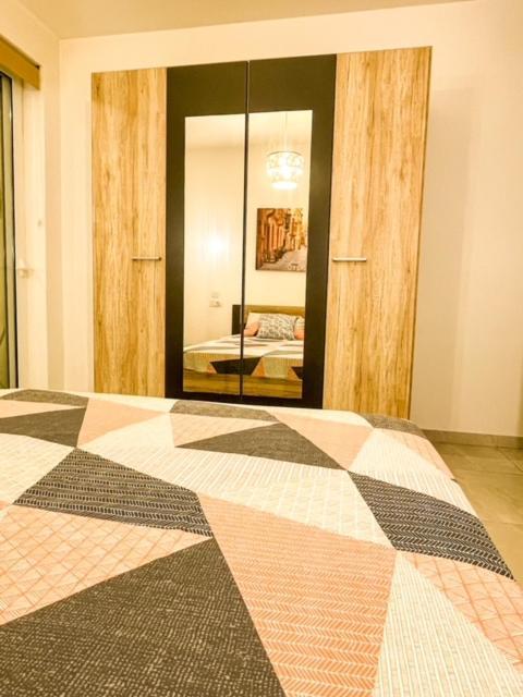 Sliema Jacuzzi Flat Apartment Bagian luar foto