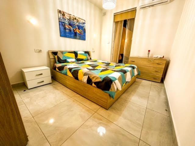 Sliema Jacuzzi Flat Apartment Bagian luar foto