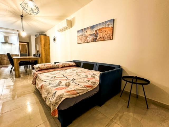 Sliema Jacuzzi Flat Apartment Bagian luar foto